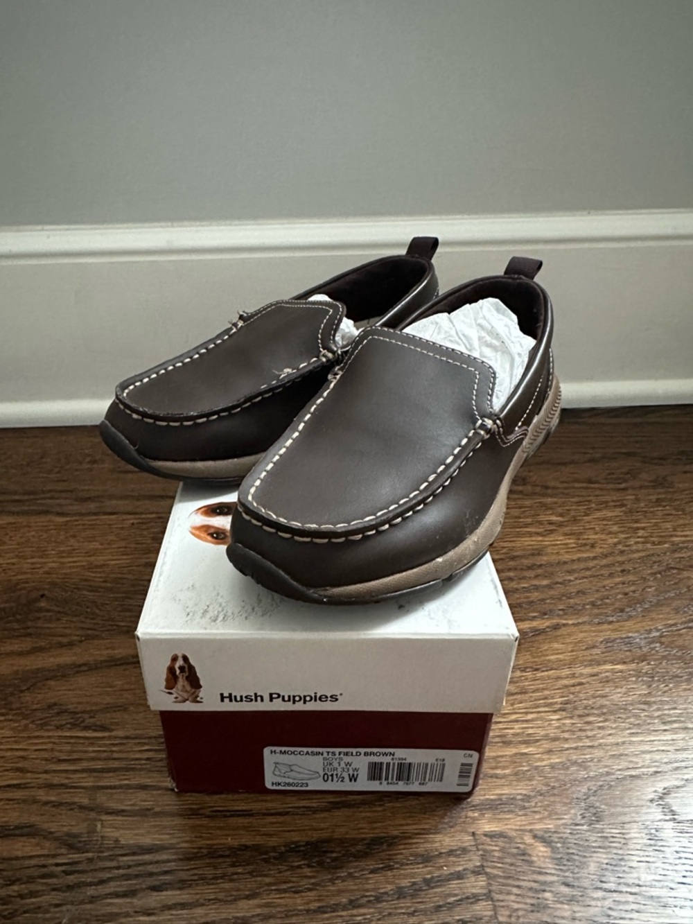 Hush Puppies Boys Brown Moccasins school shoes Size 1.5 Wide youth